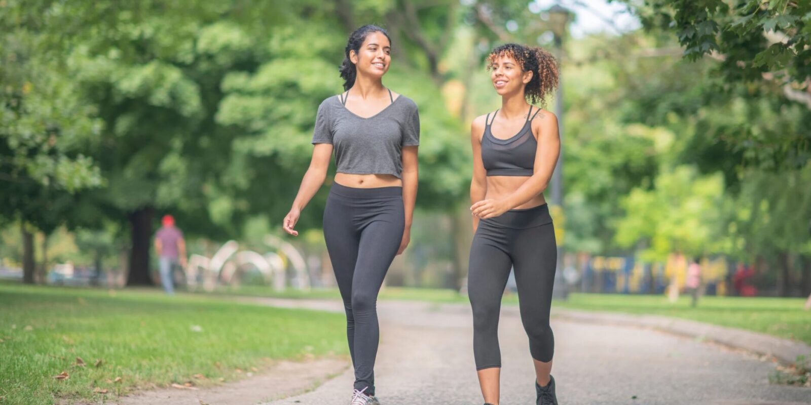 Verbrauch von Kalorien beim Gehen von 10 km und seine Bedeutung für Gesundheit und Fitness