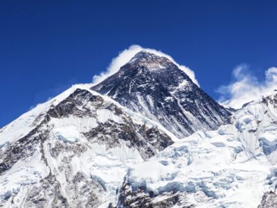 Wie viele Menschen sind auf dem Mount Everest gestorben